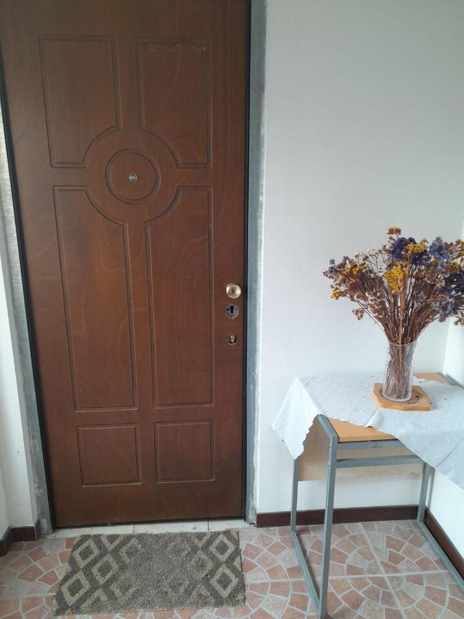 Casa Di Federica Camera Con Bagno Privato Esterno Livorno Bagian luar foto